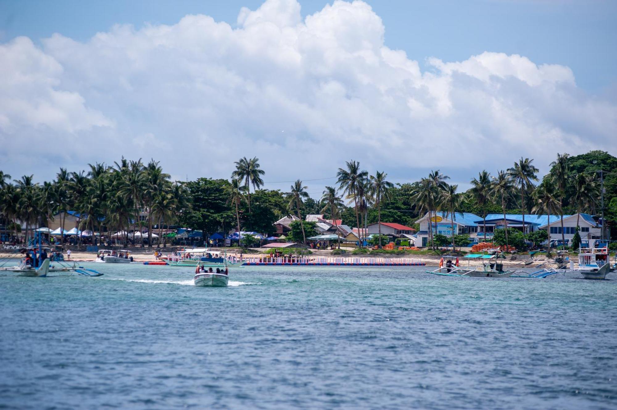 Bolabog Beach Resort Balabag  Exterior foto